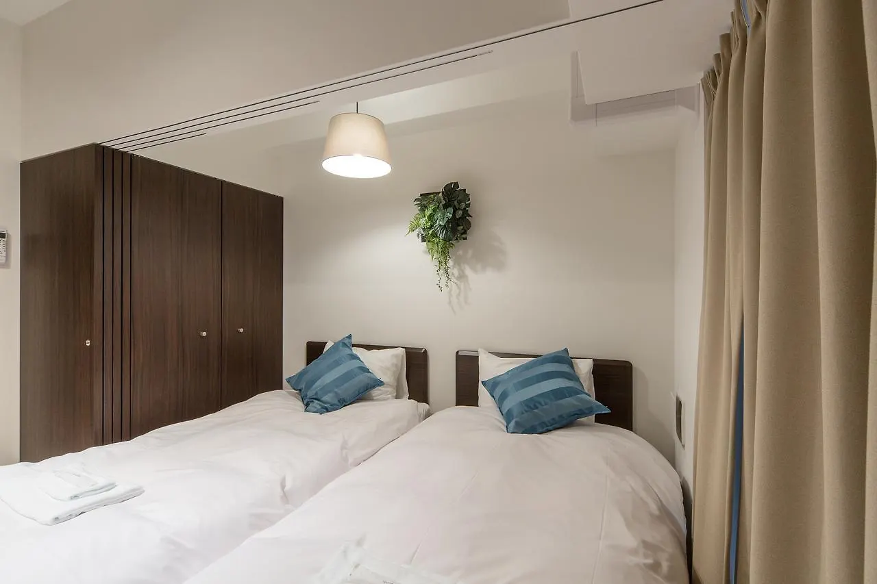 Economy hotel Five Court Umeda Hotel Osaka
