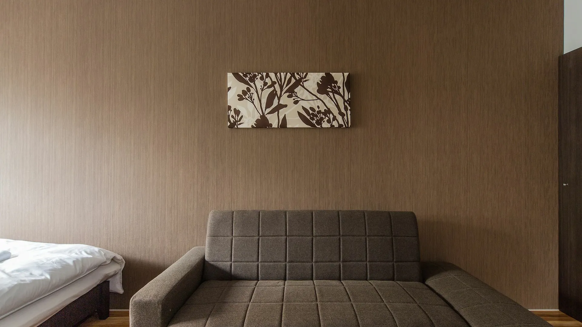 Five Court Umeda Hotel Osaka Economy hotel